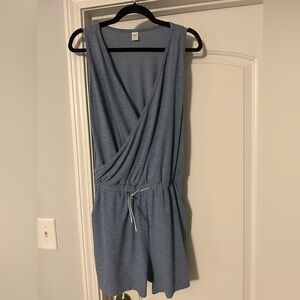 EUC ACTIVE ROMPER